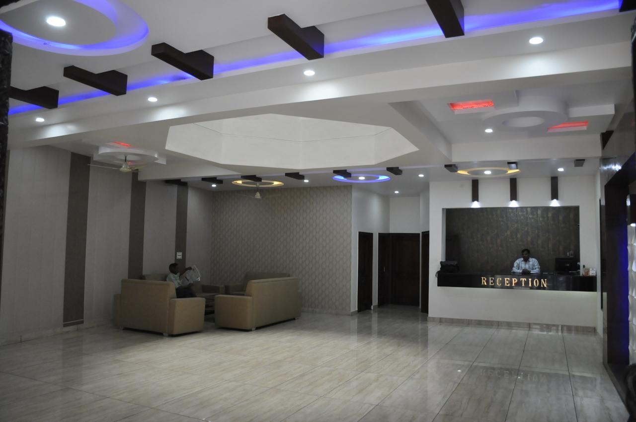 Hotel Pratiksha Moradabad Exterior photo